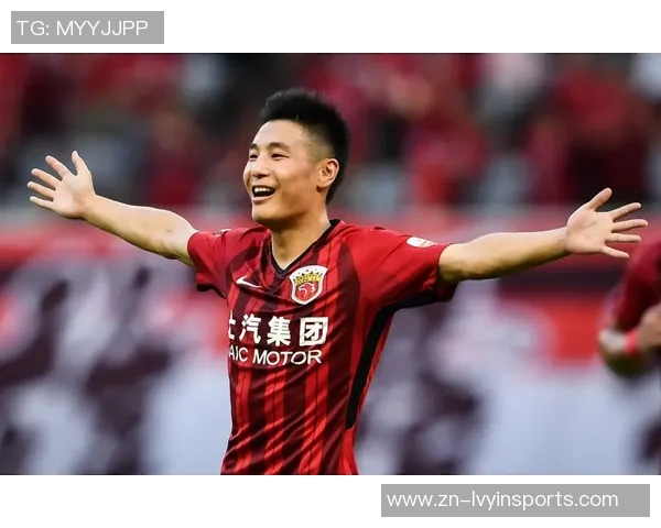 足球运动员周薪揭秘：顶级球员与普通球员收入差距分析